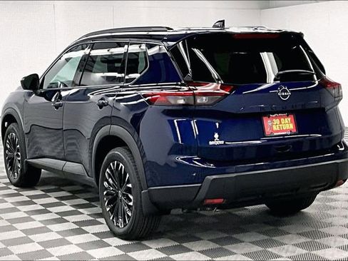 New 2026 Nissan Rogue SV image 4