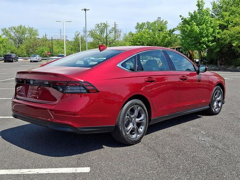 Used 2024 Honda Accord EX image 6