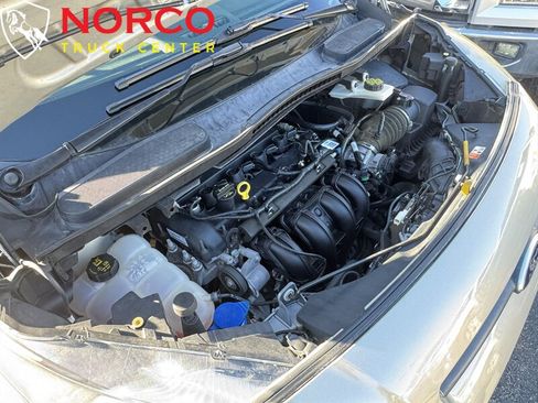 Used 2015 Ford Transit Connect XLT image 40