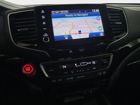 Used 2021 Honda Ridgeline Black Edition image 23