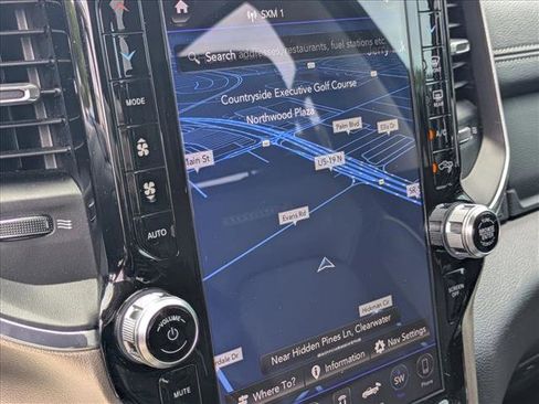 Used 2019 RAM 1500 Laramie image 8