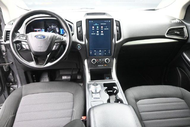 Used 2022 Ford Edge SE w/ Black Appearance Package AWD/4WD image 6