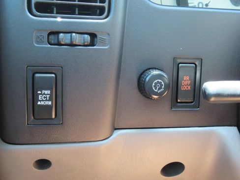 Used 2004 Toyota Tacoma PreRunner RWD image 25
