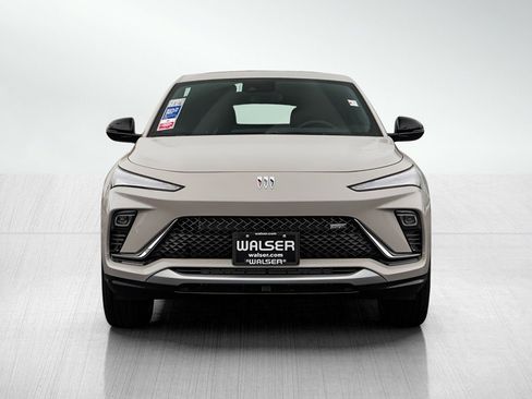 New 2026 Buick Envista Sport Touring w/ Studio Series image 2