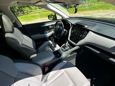 Used 2020 Subaru Outback Limited AWD/4WD image 22
