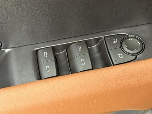 New 2026 GMC Canyon AT4 AWD/4WD image 11