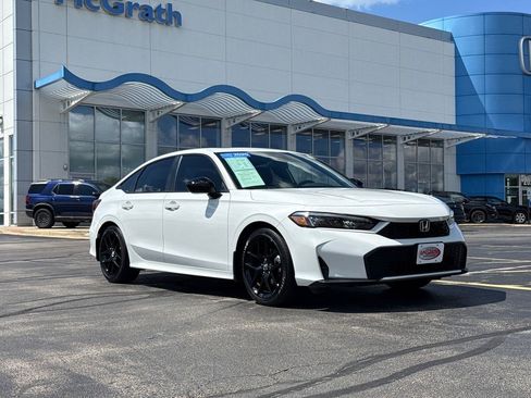 Certified 2025 Honda Civic Sport image 3