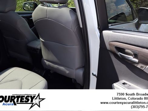 Used 2022 Toyota Highlander Platinum AWD/4WD image 33