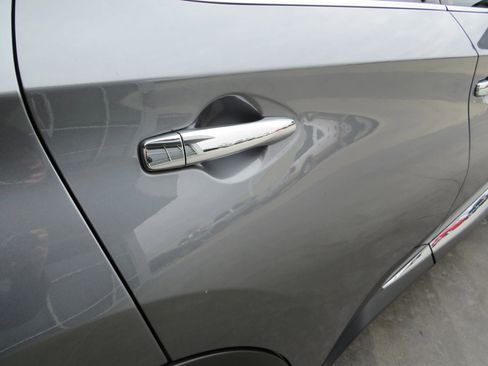 Used 2017 Nissan Murano SL image 32