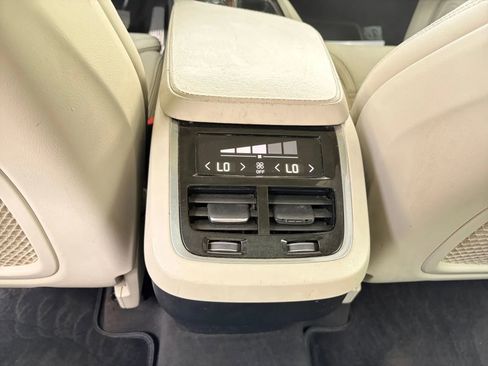 Used 2017 Volvo XC90 T6 Inscription w/ Vision Package image 33