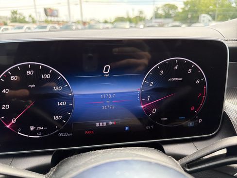 Certified 2024 Mercedes-Benz GLC 300 4MATIC image 22