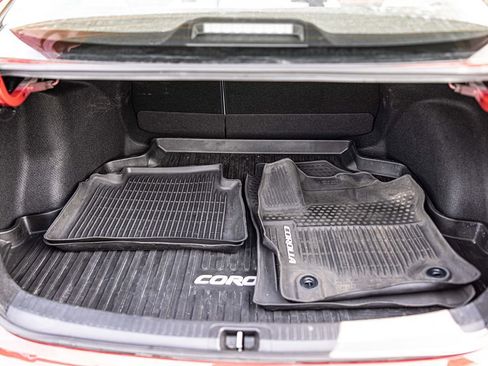 Used 2021 Toyota Corolla LE FWD image 17