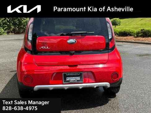 Used 2017 Kia Soul + FWD image 5