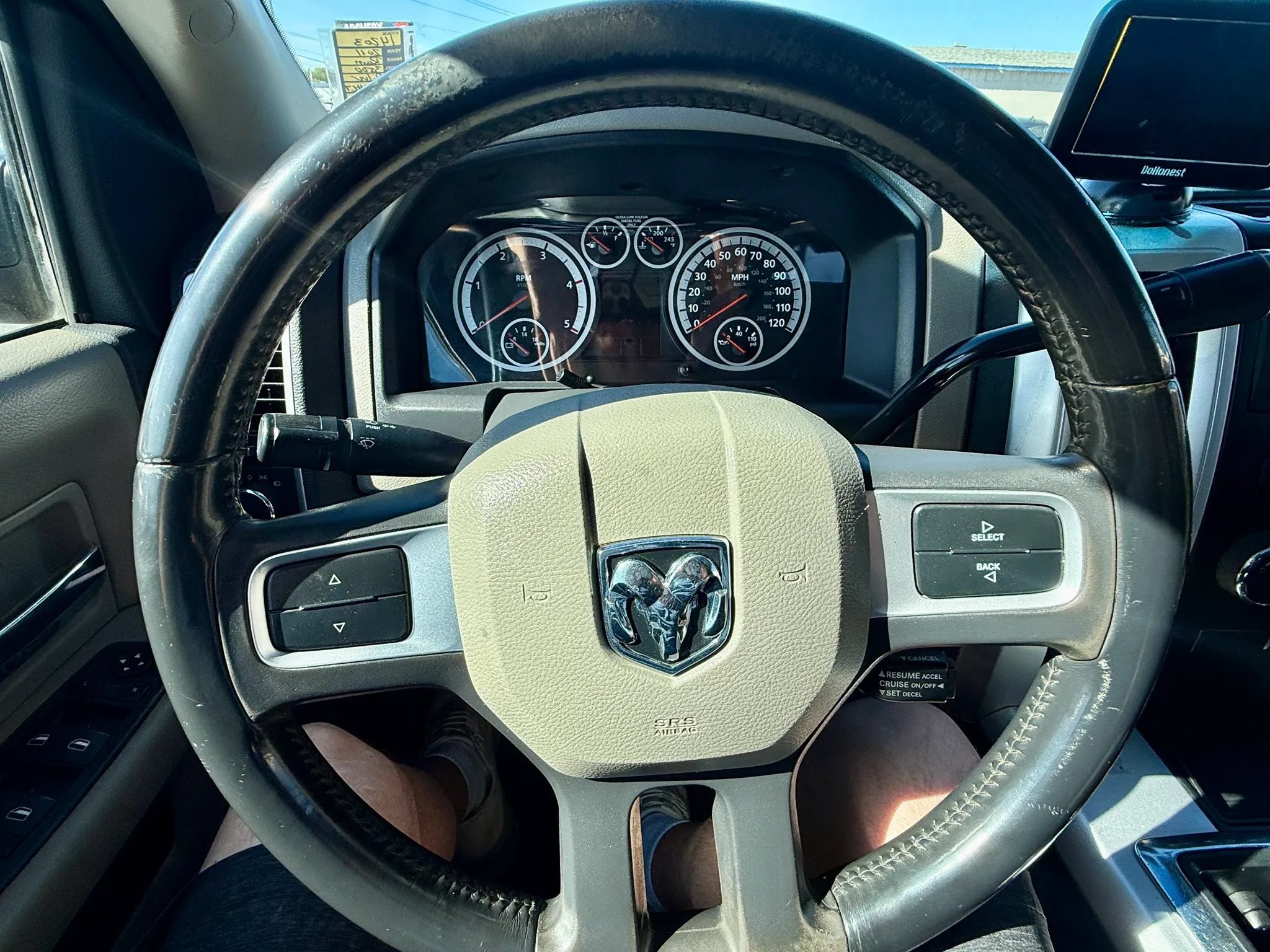 Used 2011 RAM 3500 SLT w/ Technology Group AWD/4WD image 10