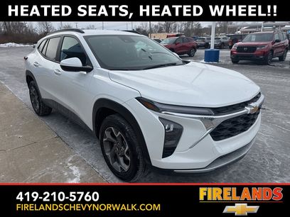 Certified 2025 Chevrolet Trax LT w/ LT Convenience Package