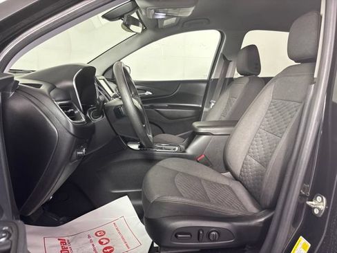 Used 2018 Chevrolet Equinox LT FWD image 18