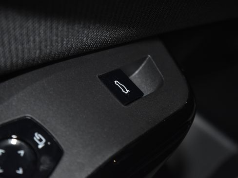 New 2026 BMW X3 xDrive30 w/ Premium Package image 6