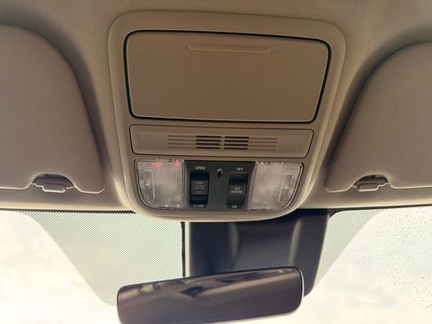 Used 2019 Honda Odyssey EX-L image 24