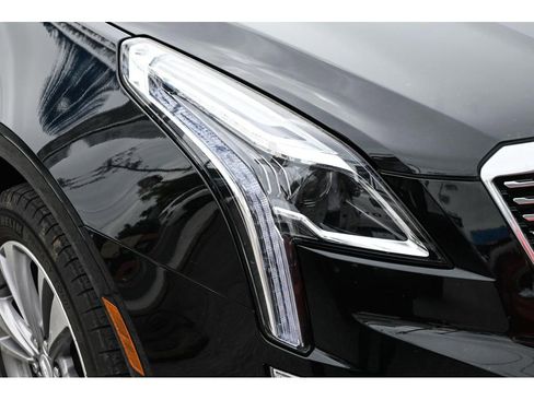 Used 2024 Cadillac XT5 Premium Luxury w/ Technology Package AWD/4WD image 7