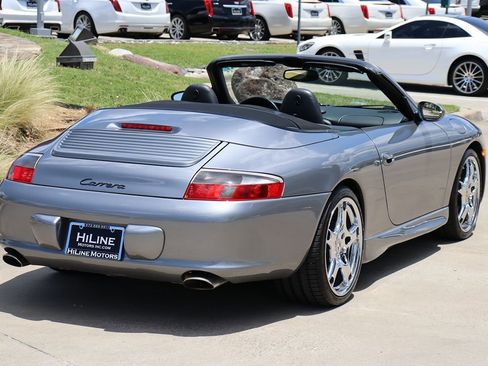 Used 2002 Porsche 911 Carrera image 10