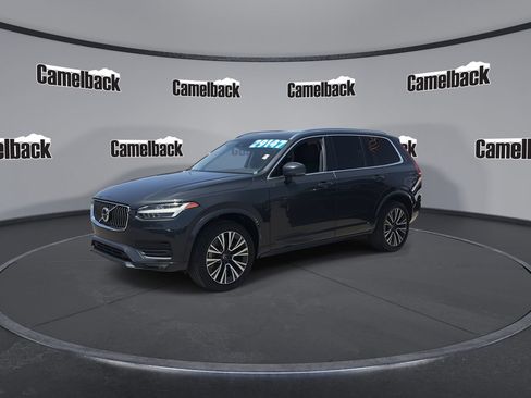 Used 2021 Volvo XC90 T6 Momentum w/ Climate Package AWD/4WD image 3