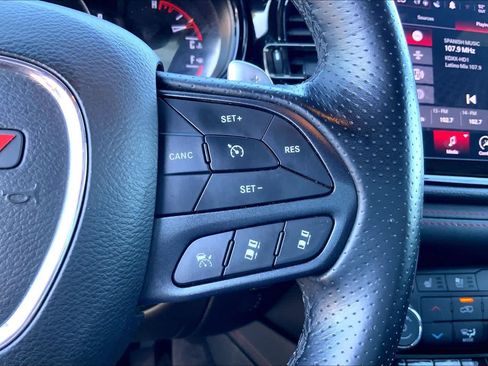 Used 2023 Dodge Durango GT RWD image 25