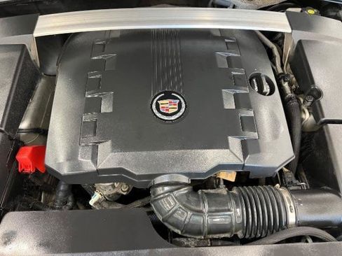 Used 2013 Cadillac CTS Performance RWD image 39