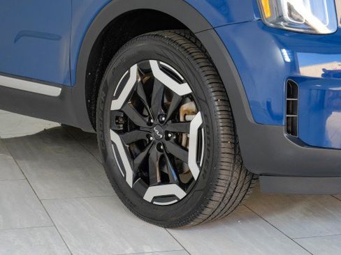 Used 2023 Kia Telluride S w/ S Sunroof Package FWD image 71