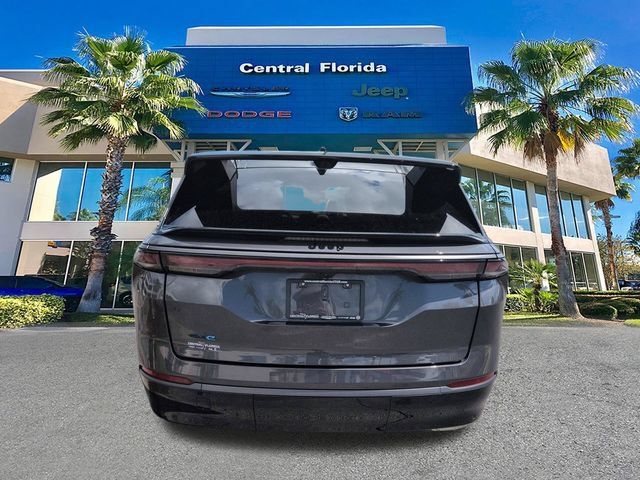 Used 2024 Jeep Wagoneer Launch Edition AWD/4WD image 5