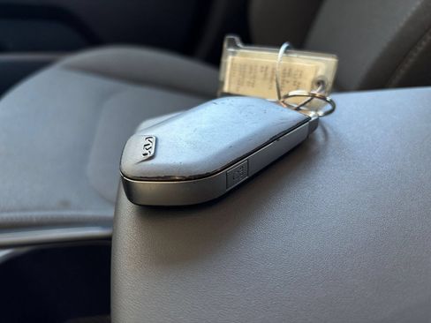 Used 2025 Kia K4 FWD image 24