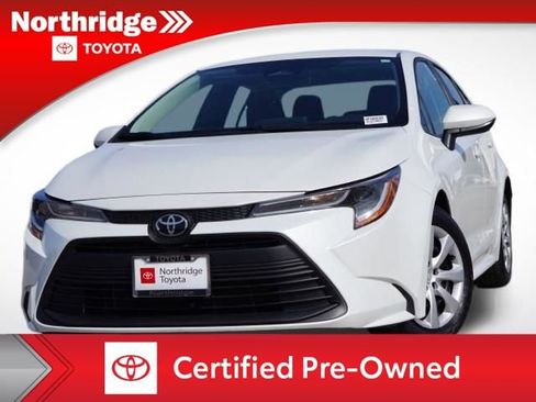 Certified 2024 Toyota Corolla LE image 1