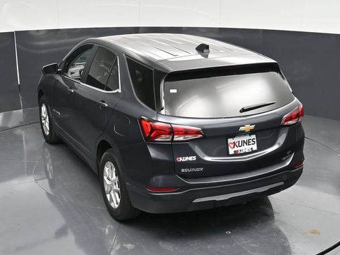 Used 2022 Chevrolet Equinox LT FWD image 42
