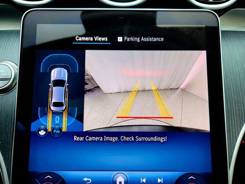 Used 2025 Mercedes-Benz C 300 Sedan image 29