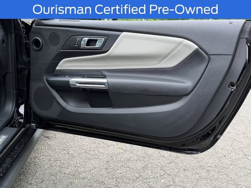 Used 2025 Ford Mustang GT Premium RWD image 11