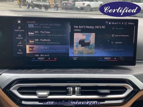 Used 2023 BMW 330i Sedan w/ Premium Package image 27