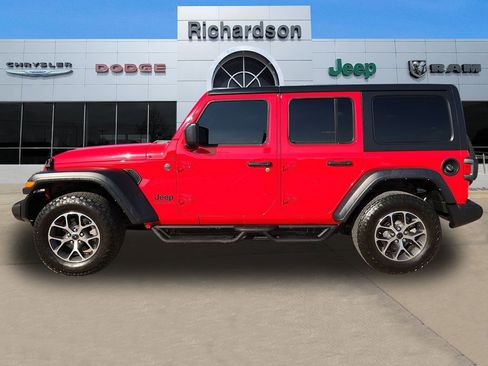 Used 2024 Jeep Wrangler Sport image 3