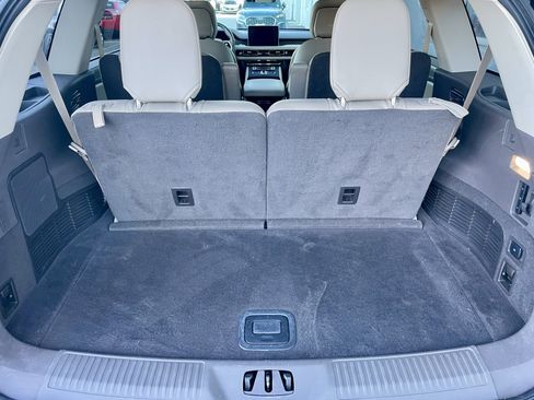 Used 2020 Lincoln Aviator Reserve w/ Equipment Group 201A image 39