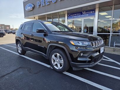 Used 2024 Jeep Compass Latitude