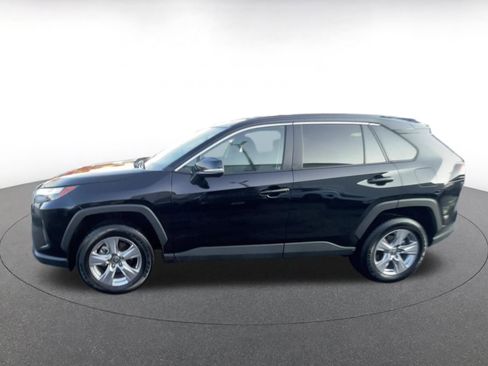 Used 2025 Toyota RAV4 XLE w/ Convenience Package image 9