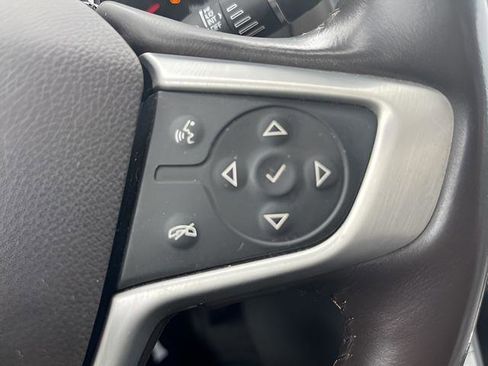 Used 2018 GMC Acadia SLT image 15