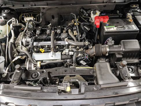 Used 2023 Nissan Kicks SV image 27