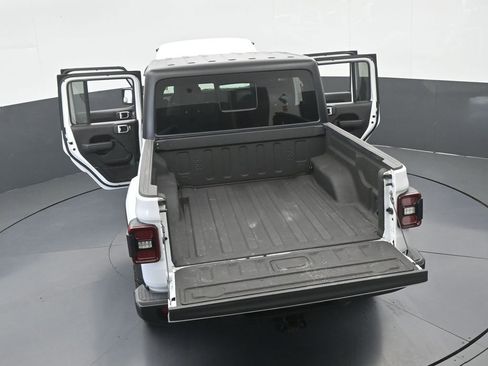 Used 2024 Jeep Gladiator Sport AWD/4WD image 61