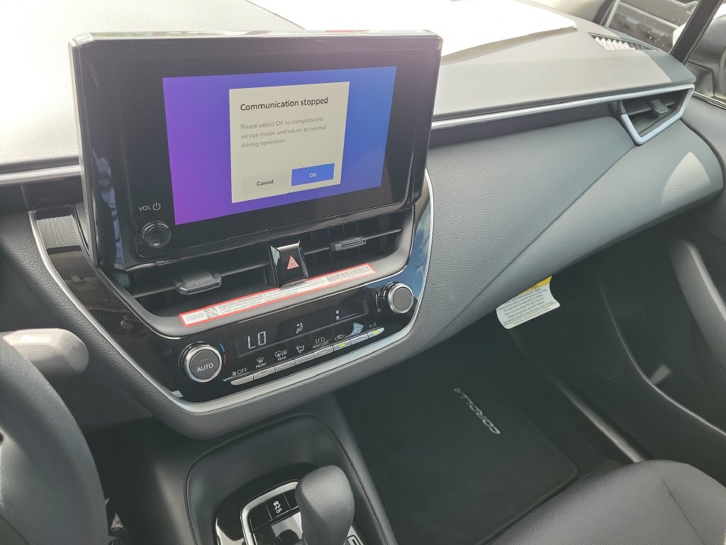 New 2027 Toyota Corolla LE FWD image 14