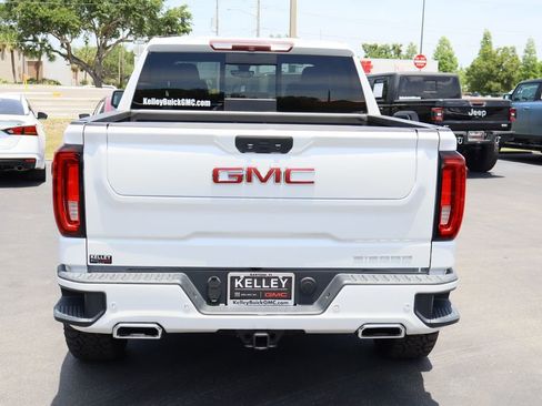 Used 2019 GMC Sierra 1500 Denali w/ Denali Ultimate Package AWD/4WD image 8