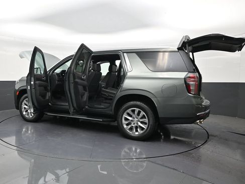 Used 2023 Chevrolet Tahoe Premier RWD image 31