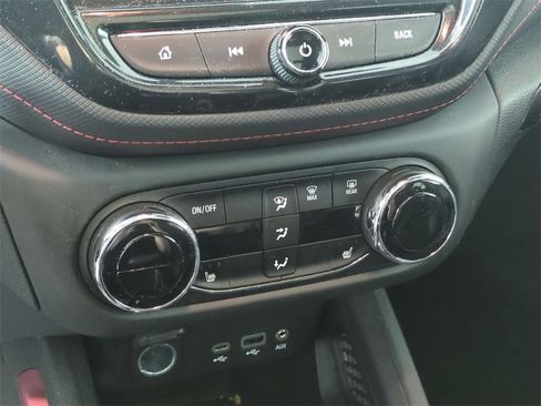 Certified 2023 Chevrolet TrailBlazer RS w/ Sun and Liftgate Package image 11