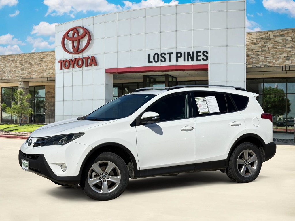 Used 2015 Toyota RAV4 XLE FWD image 1