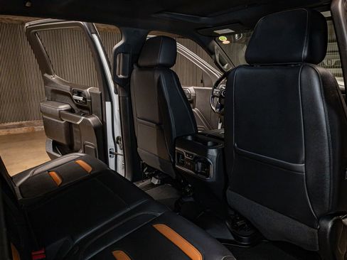 Used 2021 GMC Sierra 1500 AT4 w/ AT4 Value Package image 22