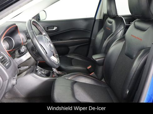 Used 2018 Jeep Compass Trailhawk w/ Cold Weather Group image 16