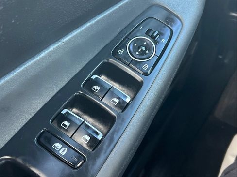 Used 2023 Hyundai Santa Fe SE AWD/4WD image 41